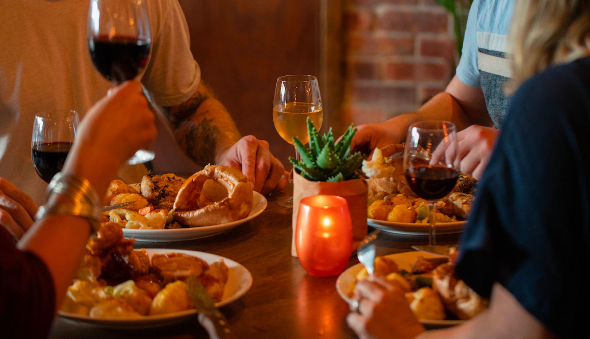 Family enjoy Father's Day roast dinner at the Hawk Inn in Amport